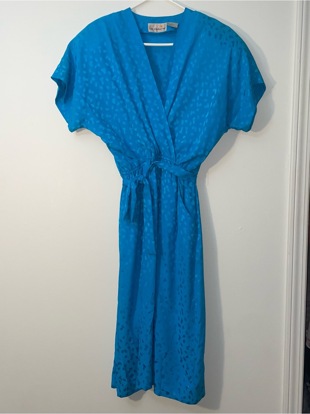 VTG 1980s Liz Claiborne 109% Silk Blue Jacquard Animal Print Wrap Midi Dress